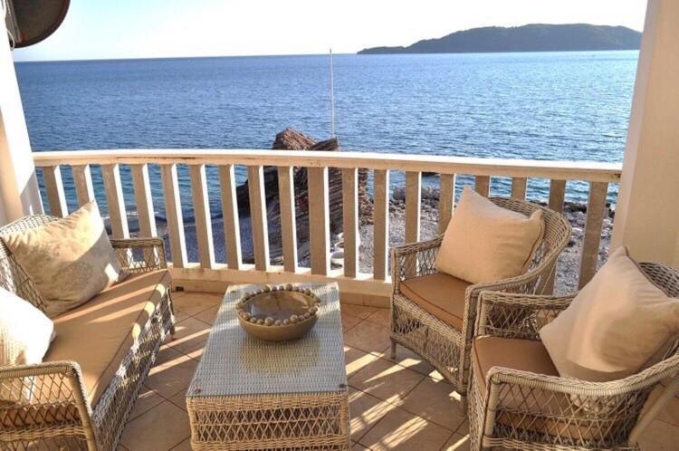 Beach Apartment Рафаиловичи Екстериор снимка